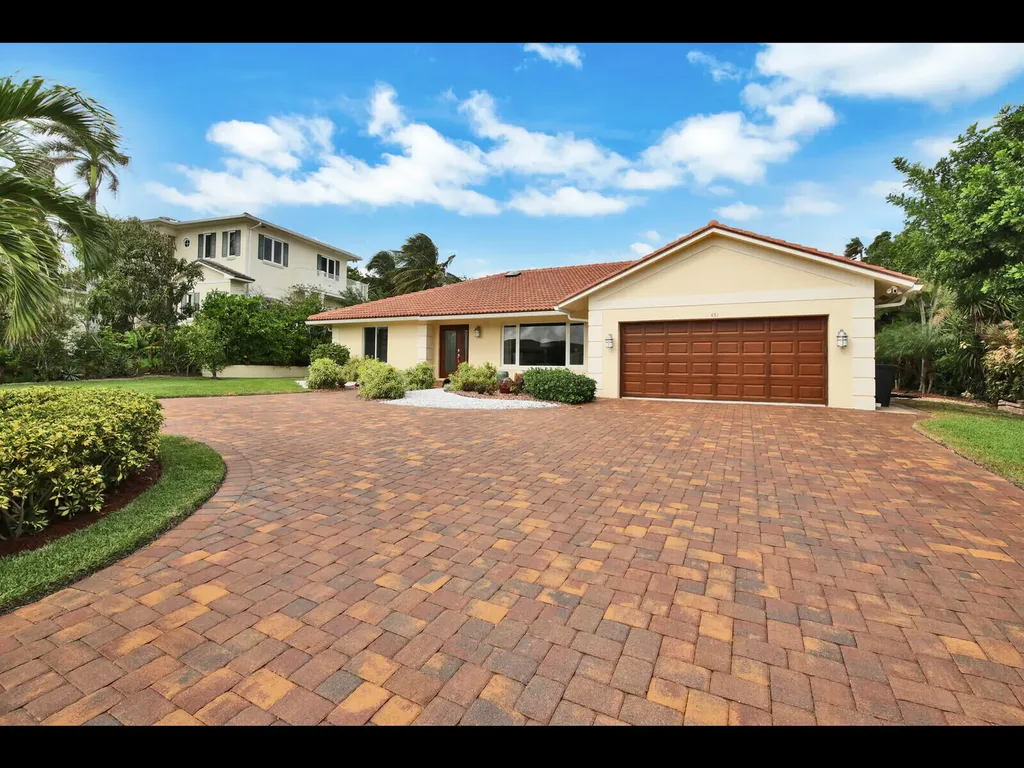 451 N Lyra Circle Juno Beach FL 33408