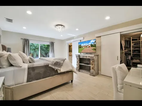 451 N Lyra Circle Juno Beach FL 33408