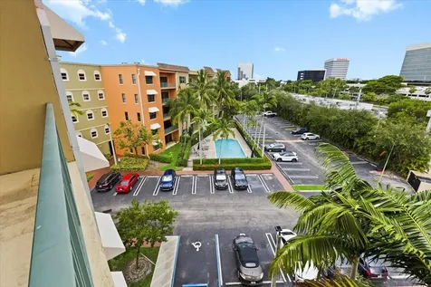 1620 Presidential Way West Palm Beach FL 33401