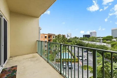 1620 Presidential Way West Palm Beach FL 33401