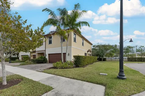 4622 Belgian Lane Davie FL 33314