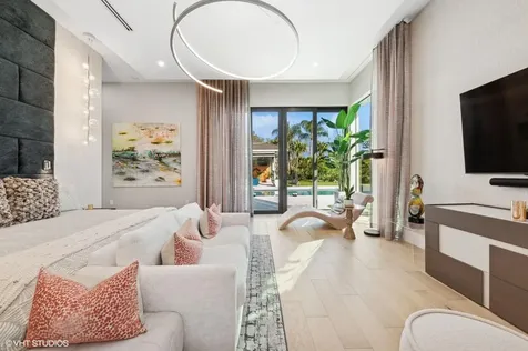 8533 N Native Dancer Road Palm Beach Gardens FL 33418