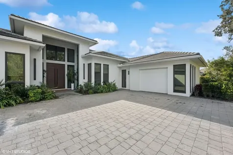 8533 N Native Dancer Road Palm Beach Gardens FL 33418