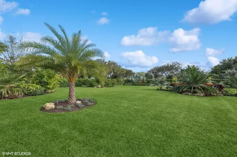 8533 N Native Dancer Road Palm Beach Gardens FL 33418