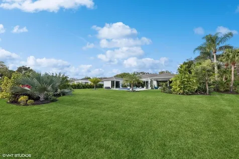 8533 N Native Dancer Road Palm Beach Gardens FL 33418