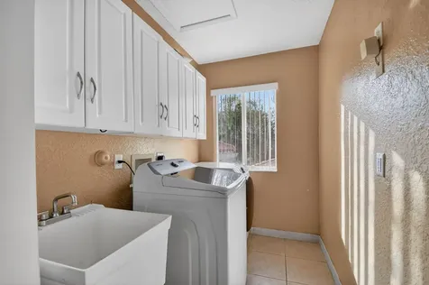 876 Gazetta Way West Palm Beach FL 33413