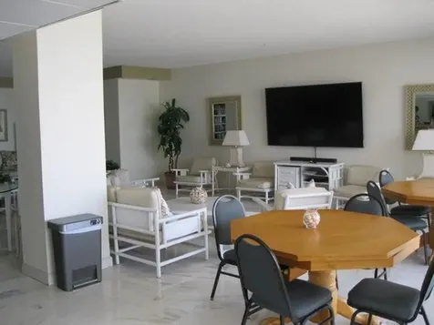 1057 Hillsboro Mile Hillsboro Beach FL 33062