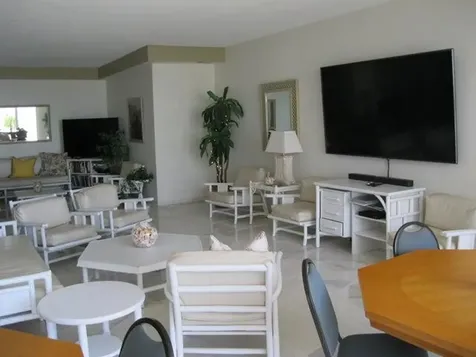1057 Hillsboro Mile Hillsboro Beach FL 33062