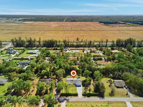 17638 61st Place The Acreage FL 33470