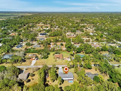 17638 61st Place The Acreage FL 33470