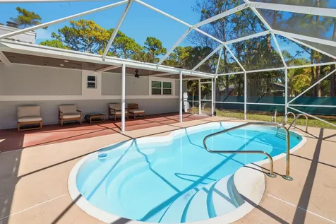 17638 61st Place The Acreage FL 33470