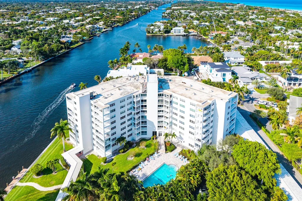 1000 Lowry Street Delray Beach FL 33483