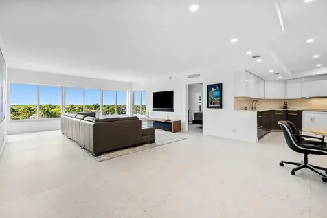 1000 Lowry Street Delray Beach FL 33483