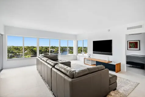 1000 Lowry Street Delray Beach FL 33483