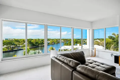1000 Lowry Street Delray Beach FL 33483