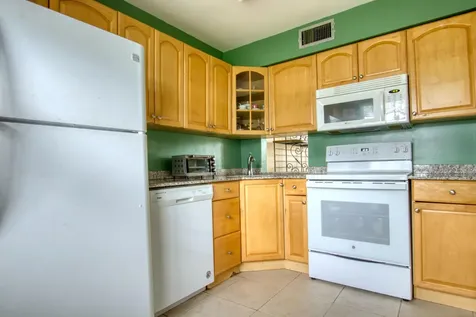 4260 D Este Court Lake Worth FL 33467