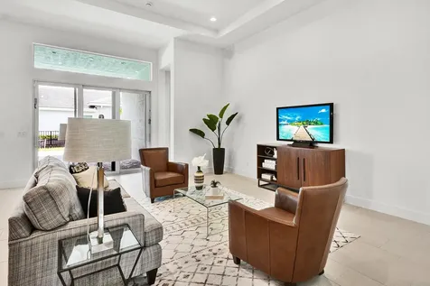10005 Driftwood Way Palm Beach Gardens FL 33412