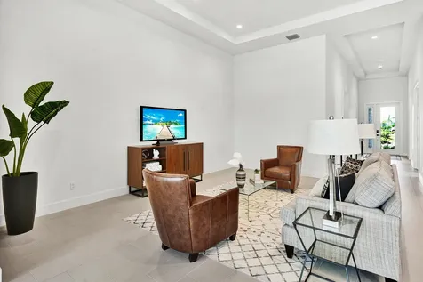 10005 Driftwood Way Palm Beach Gardens FL 33412