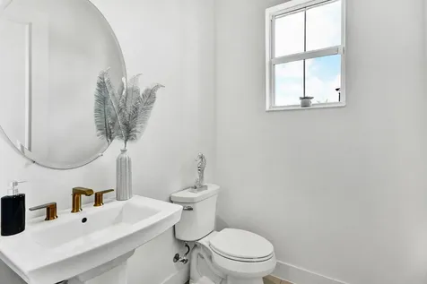 10005 Driftwood Way Palm Beach Gardens FL 33412