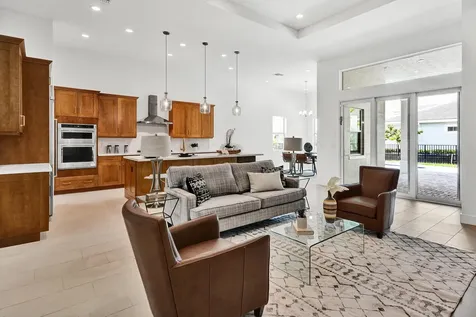 10005 Driftwood Way Palm Beach Gardens FL 33412