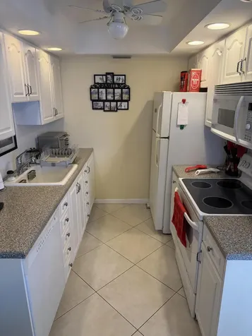 4042 Exeter C Boca Raton FL 33434
