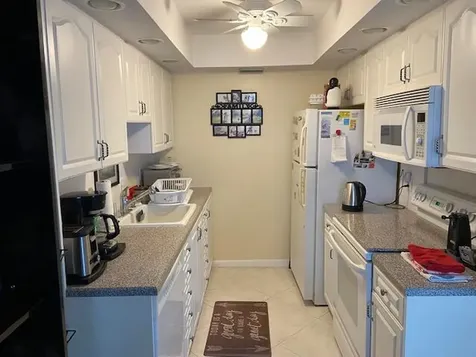 4042 Exeter C Boca Raton FL 33434