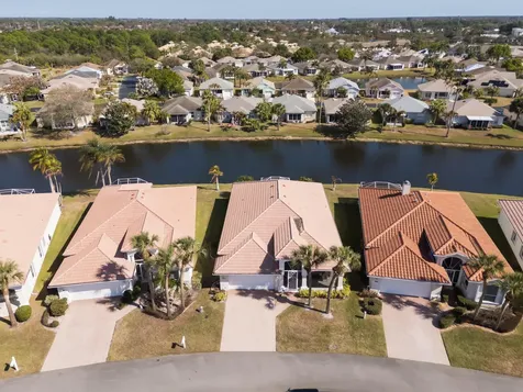 584 Nw Lambrusco Drive Port Saint Lucie FL 34986