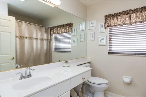 584 Nw Lambrusco Drive Port Saint Lucie FL 34986