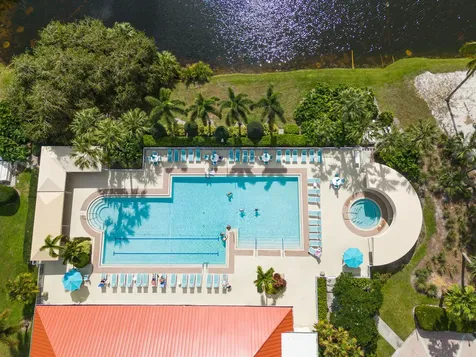 584 Nw Lambrusco Drive Port Saint Lucie FL 34986