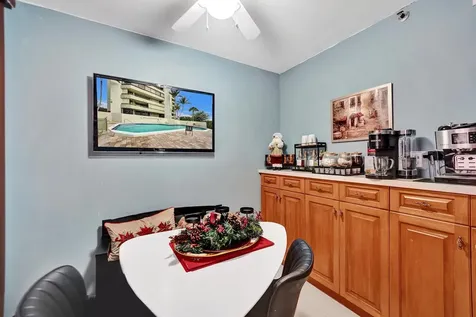 6372 La Costa Drive Boca Raton FL 33433