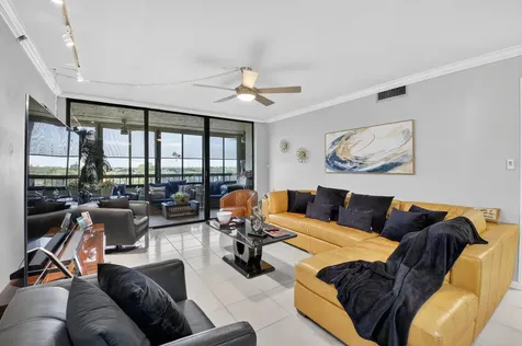 6372 La Costa Drive Boca Raton FL 33433
