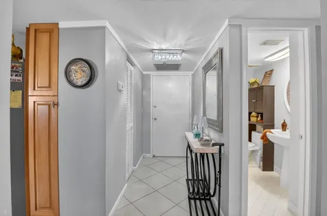 6372 La Costa Drive Boca Raton FL 33433