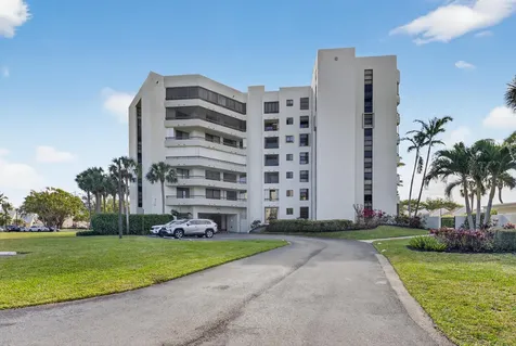 6372 La Costa Drive Boca Raton FL 33433