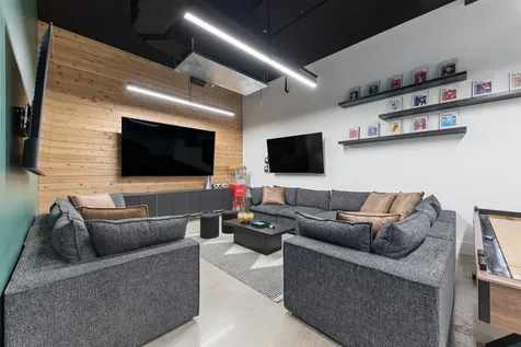 826 N Dixie Highway Lantana FL 33462