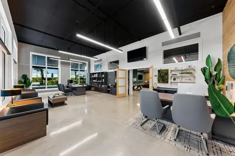 826 N Dixie Highway Lantana FL 33462
