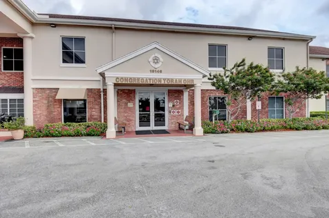 2035 Cornwall B Boca Raton FL 33434