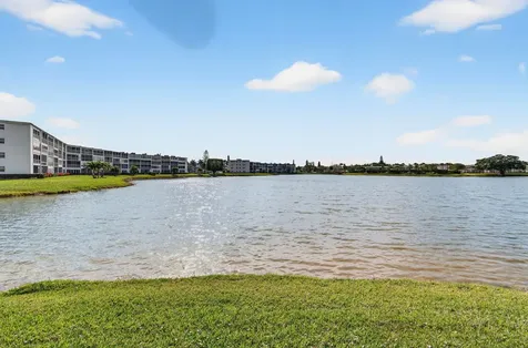 2035 Cornwall B Boca Raton FL 33434