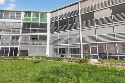2035 Cornwall B Boca Raton FL 33434