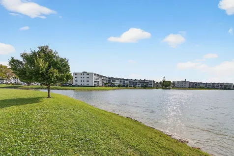 2035 Cornwall B Boca Raton FL 33434