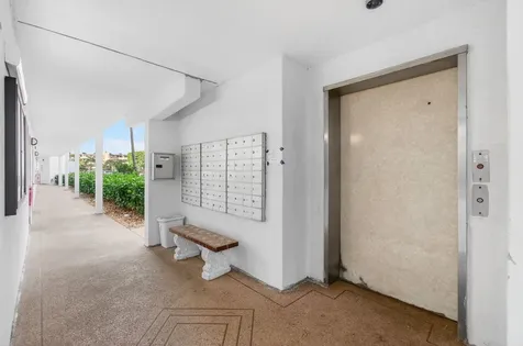 2035 Cornwall B Boca Raton FL 33434