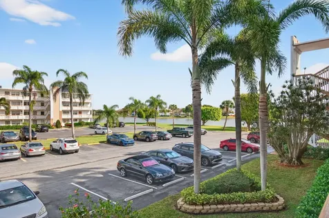 2035 Cornwall B Boca Raton FL 33434