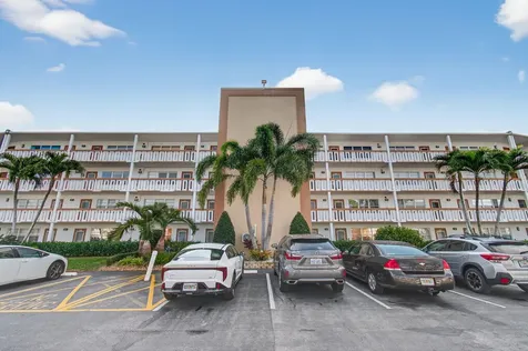 2035 Cornwall B Boca Raton FL 33434