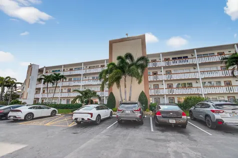 2035 Cornwall B Boca Raton FL 33434