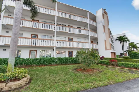 2035 Cornwall B Boca Raton FL 33434