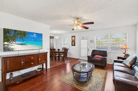 2035 Cornwall B Boca Raton FL 33434