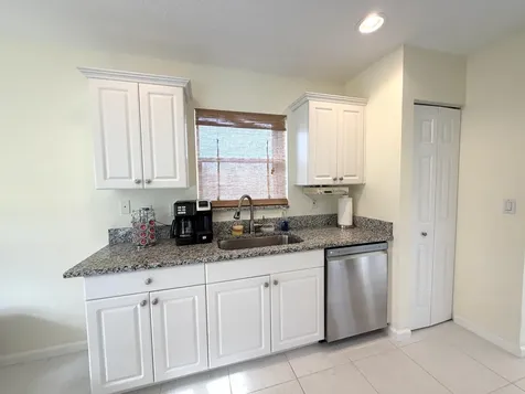 1546 Se Prestwick Lane Port Saint Lucie FL 34952