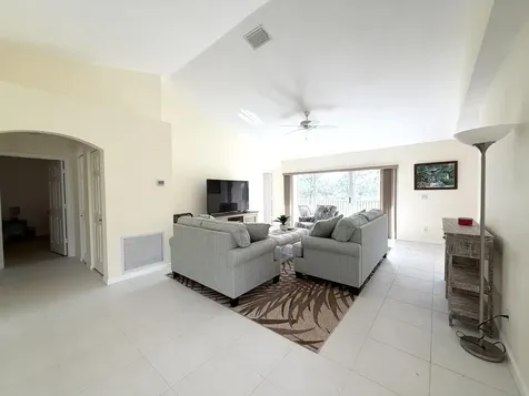 1546 Se Prestwick Lane Port Saint Lucie FL 34952