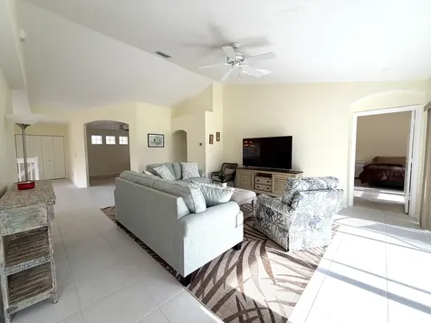 1546 Se Prestwick Lane Port Saint Lucie FL 34952