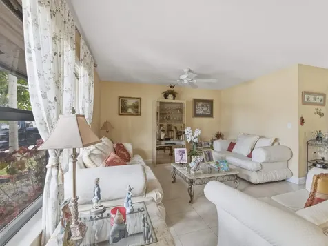 6345 Tall Cypress Circle Greenacres FL 33463