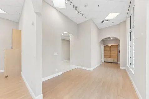 826 N Dixie Highway Lantana FL 33462